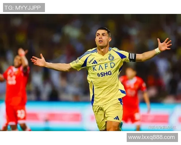 顶级足球明星球员的传奇故事与辉煌成就全解析